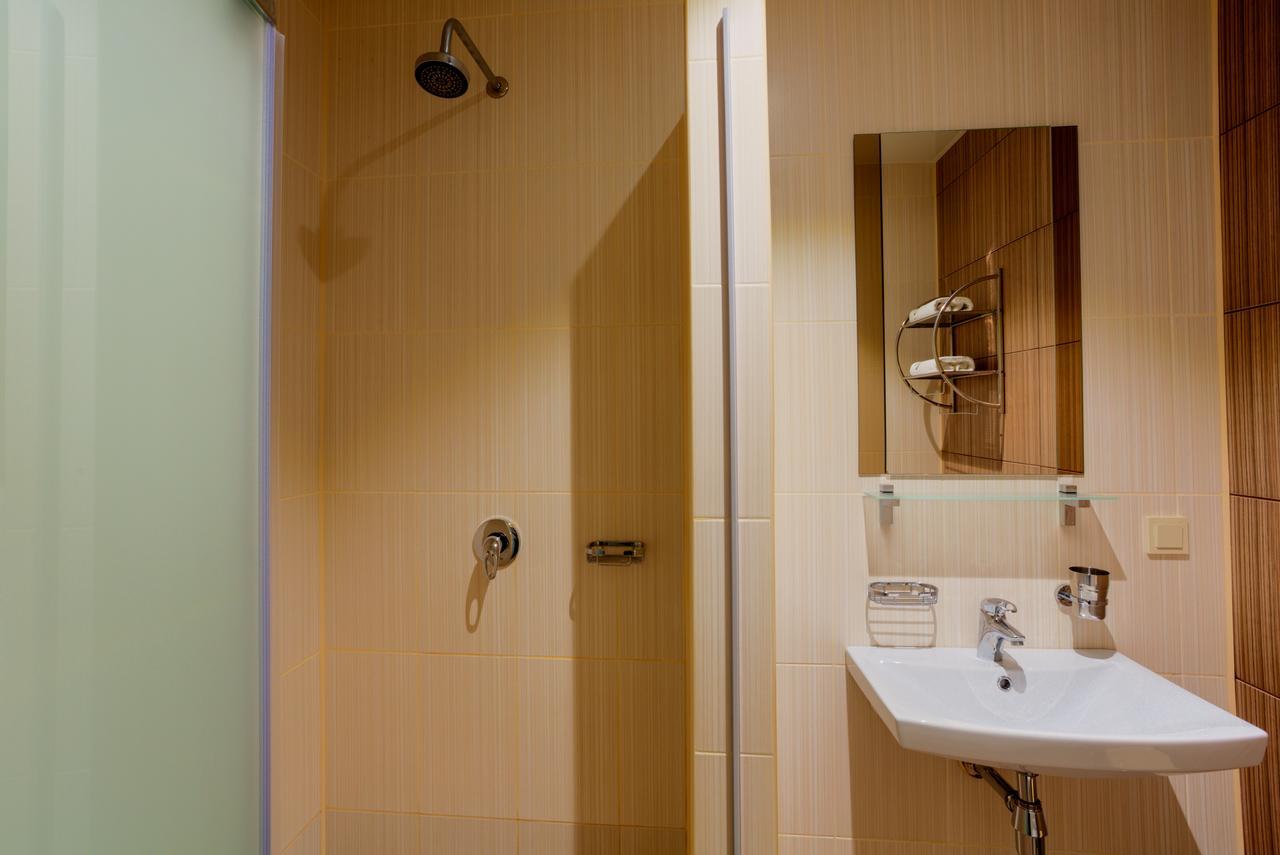 Comfort Hotel & Hostel Zaporizhia Luaran gambar